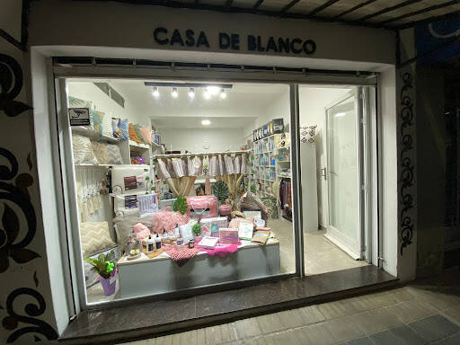 banco Monikleblanc, Casa De Blanco,