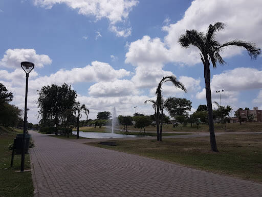 banco Urbano Zarate Park